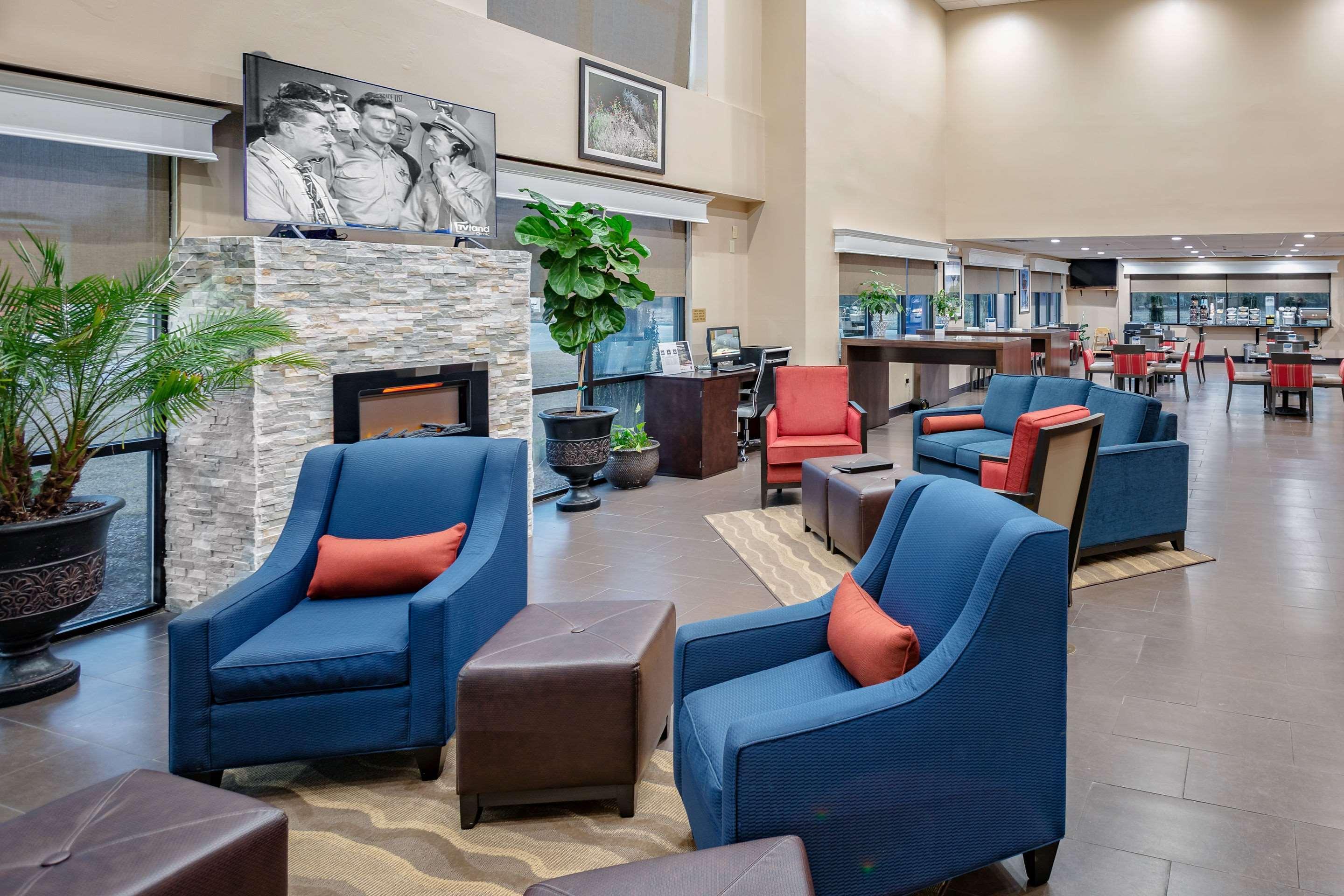 Comfort Suites Wilson - I - 95 Luaran gambar