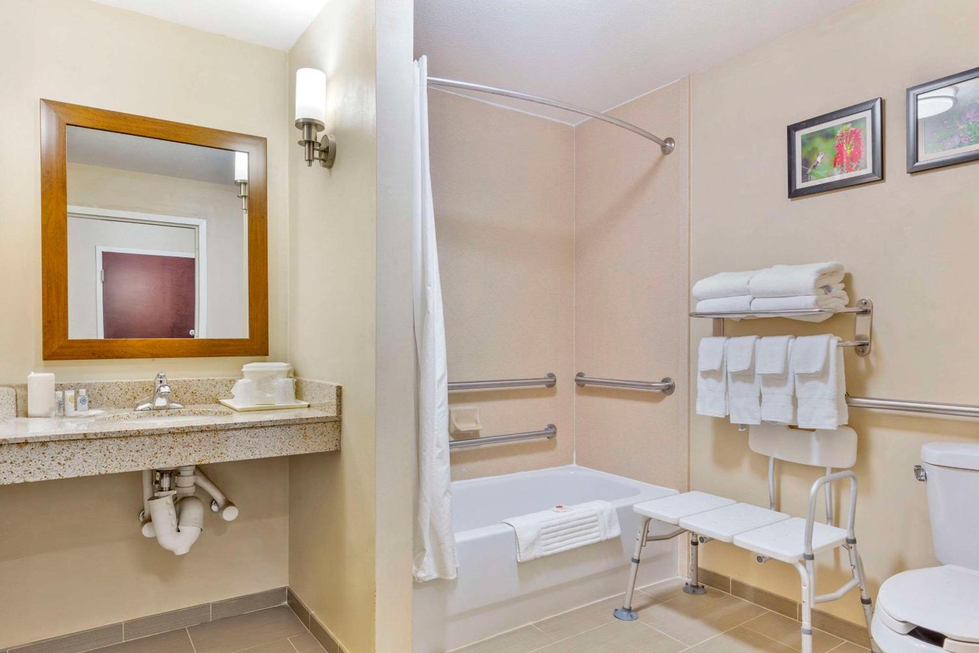 Comfort Suites Wilson - I - 95 Luaran gambar
