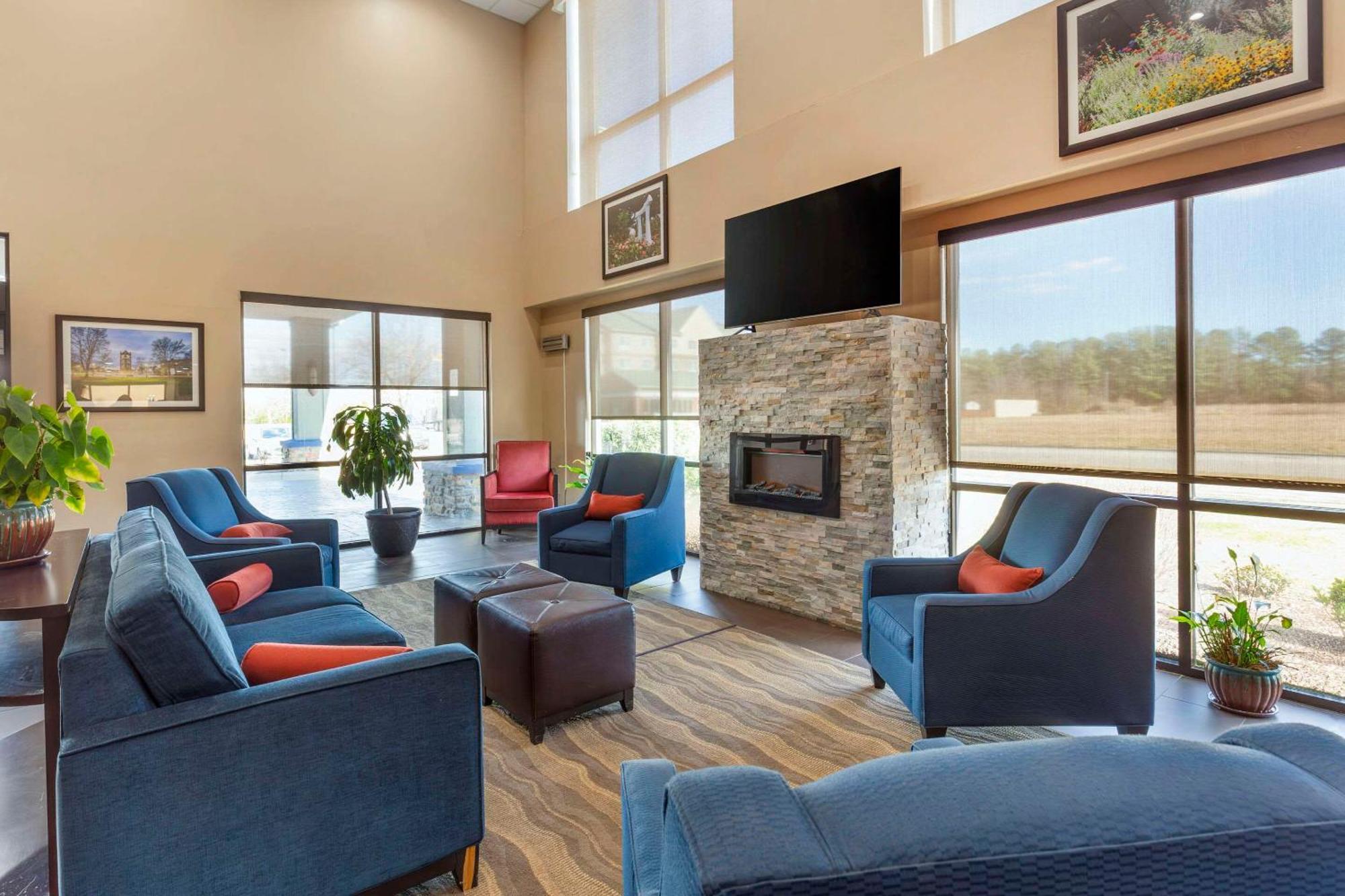Comfort Suites Wilson - I - 95 Luaran gambar